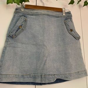 Copper Key light wash denim pencil skirt with side pockets